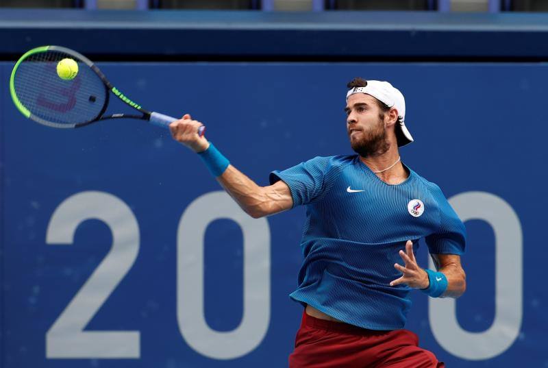 El tenista asturiano pierde ante el ruso Khachanov (6-3 y 6-3).