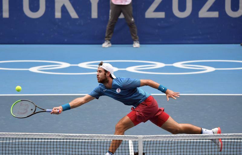 El tenista asturiano pierde ante el ruso Khachanov (6-3 y 6-3).