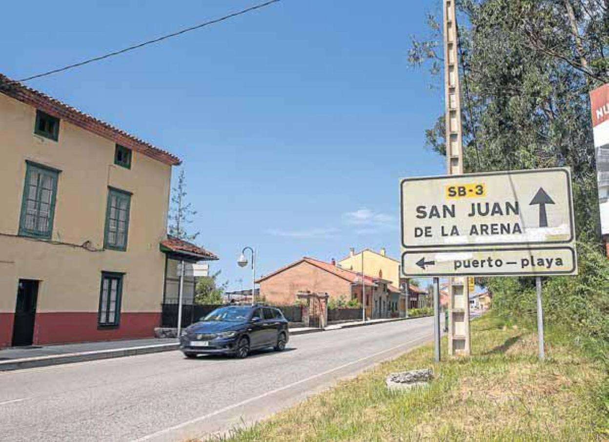Los carteles conservan la toponimia con San Juan de La Arena.