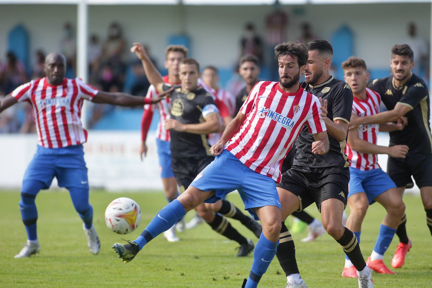 Fotos: Las mejores imágenes del Lugo - Sporting