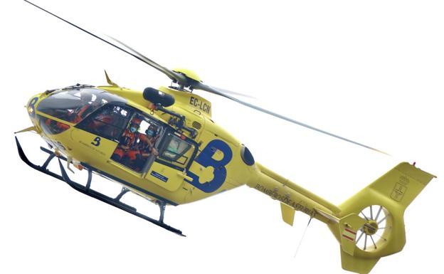 Evacúan en helicóptero a una senderista tras lesionarse en Cabrales