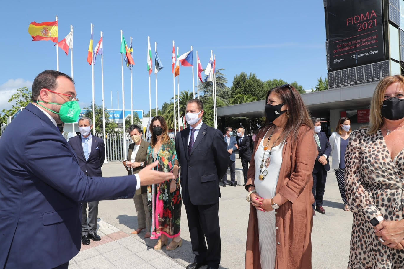 La ministra de Justicia, Pilar Llop, ha visitado el recinto de la Feria de Muestras de Asturias 2021 en su segunda jornada.