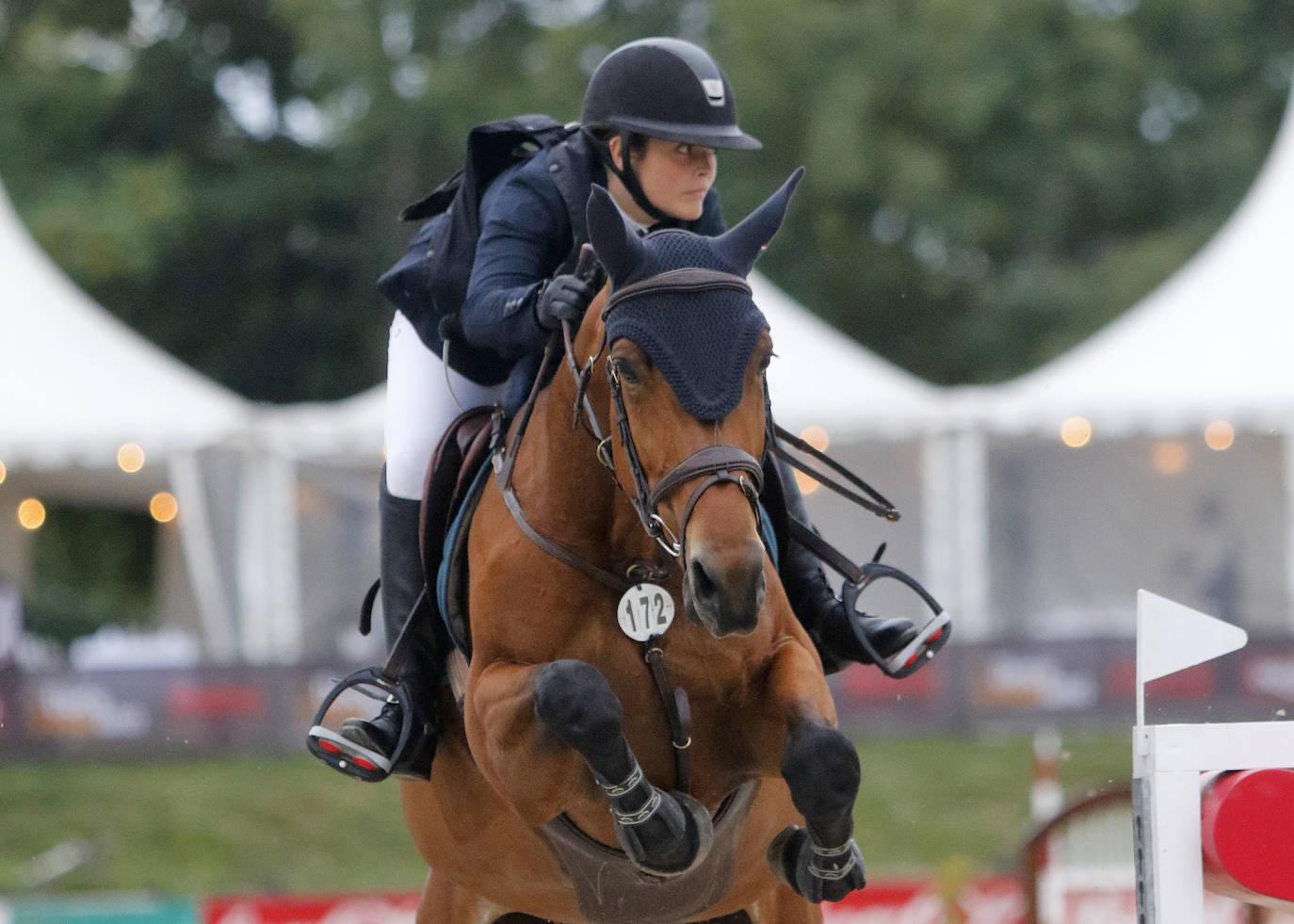 La joven amazona Ibone Ibáñez se impuso en el desempate del Pequeño Gran Premio con 'Ambre Des Veys'