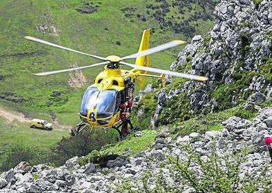 Imagen secundaria 1 - «Ir a un rescate relajado puede ser mortal»