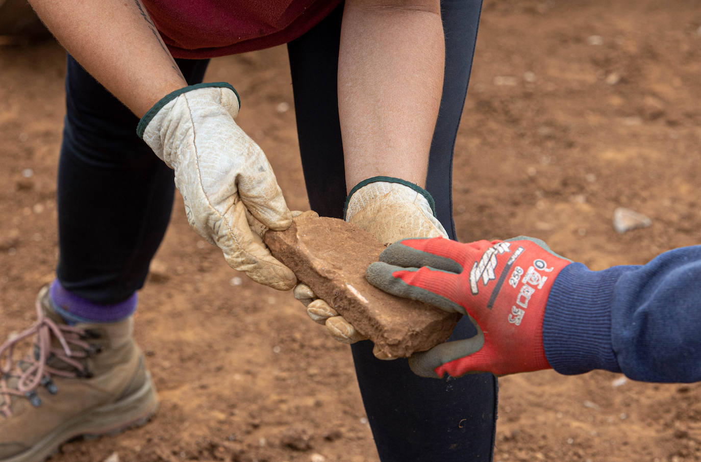 La excavación de la villa romana de La Estaca desvela restos de trabajos de fundición de hierro