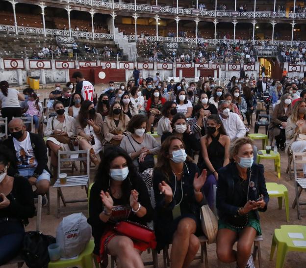 Los promotores de eventos reclaman cubrir la plaza de toros de Gijón para celebrar conciertos todo el año