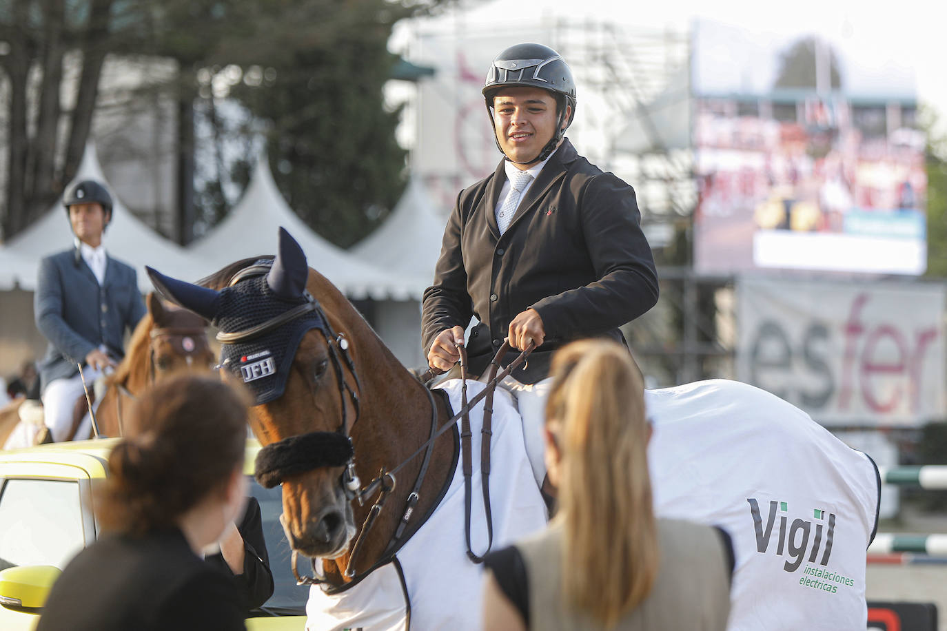 El circuito hípico gijonés regresa con varios concursos hípicos este verano como alternativa al concurso de saltos internacional de Las Mestas
