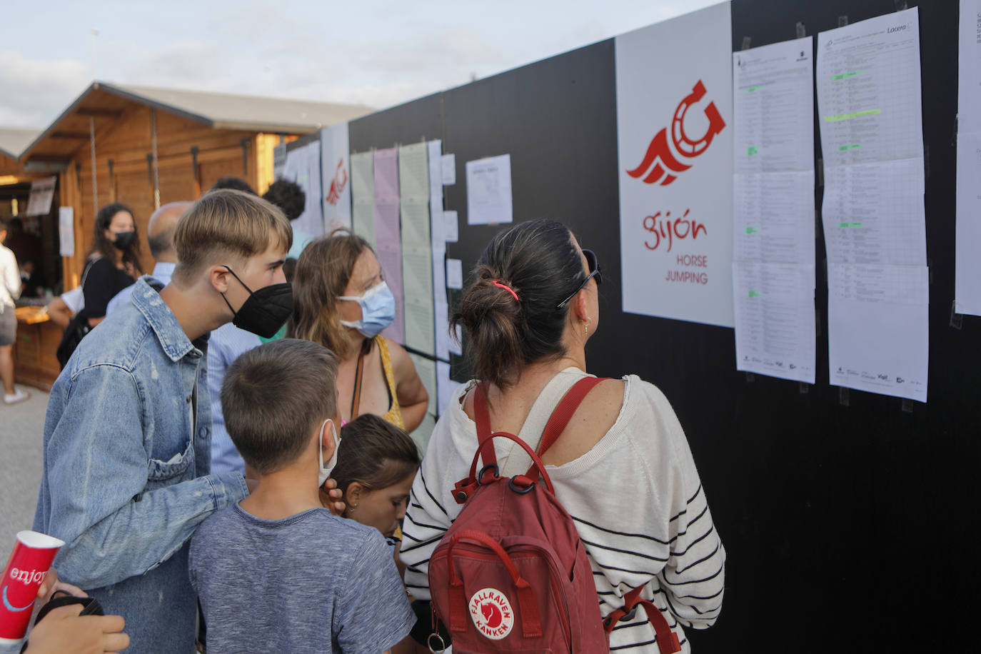 El circuito hípico gijonés regresa con varios concursos hípicos este verano como alternativa al concurso de saltos internacional de Las Mestas