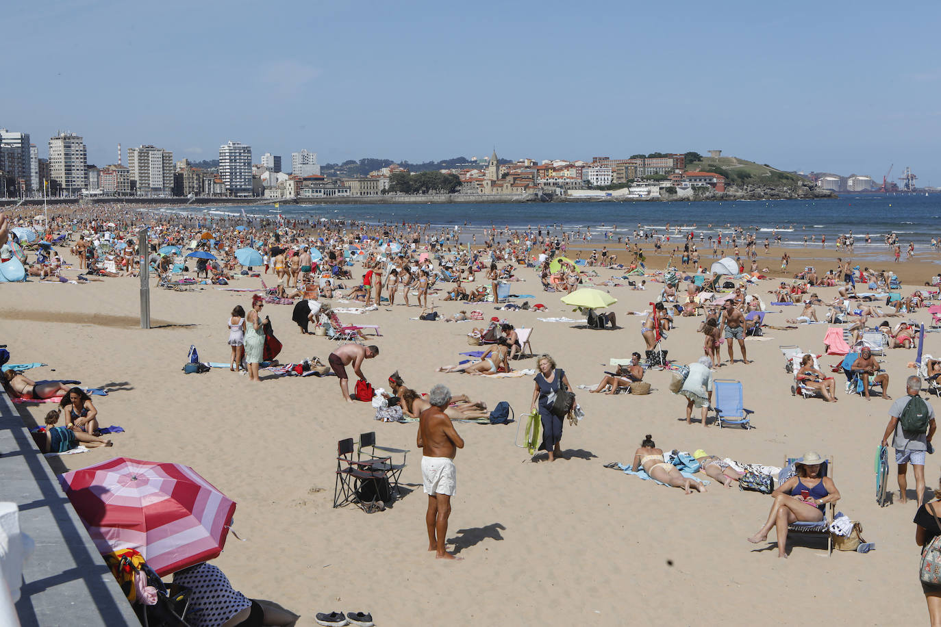 Las playas asturianas, de lo más concurridas