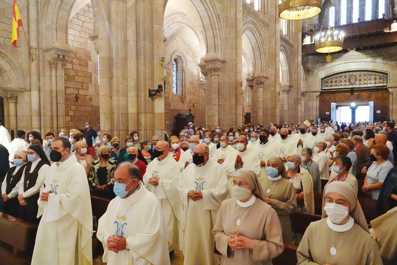 Fotos: Comienza la novena de la Santina en la Basílica de Covadonga