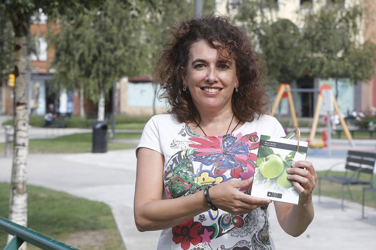 La escritora xixonesa Marta Pedrayes.