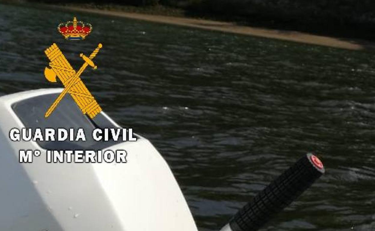 Tres jóvenes identificados por robar un motor de una embarcación en Pravia
