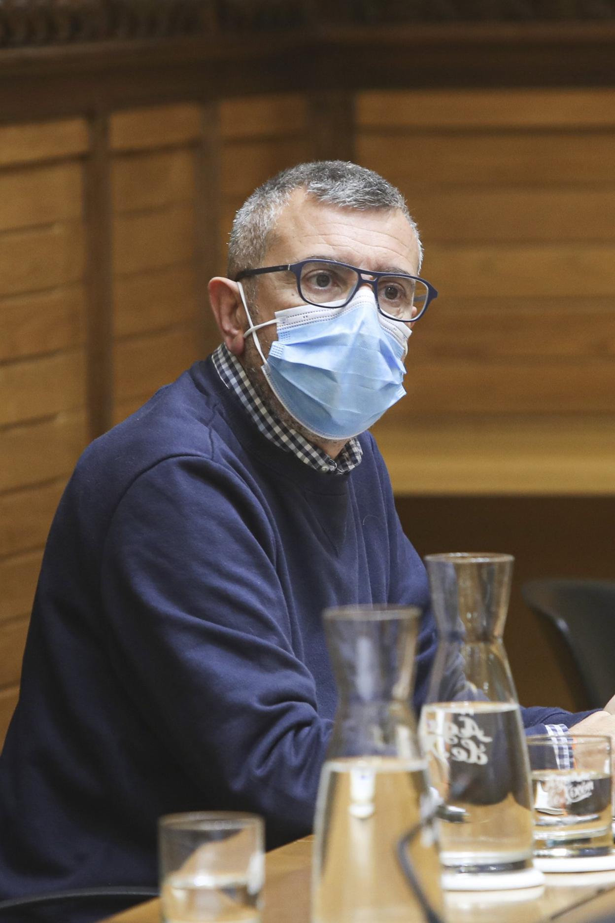 La oposición, salvo Podemos, también pide doble sentido