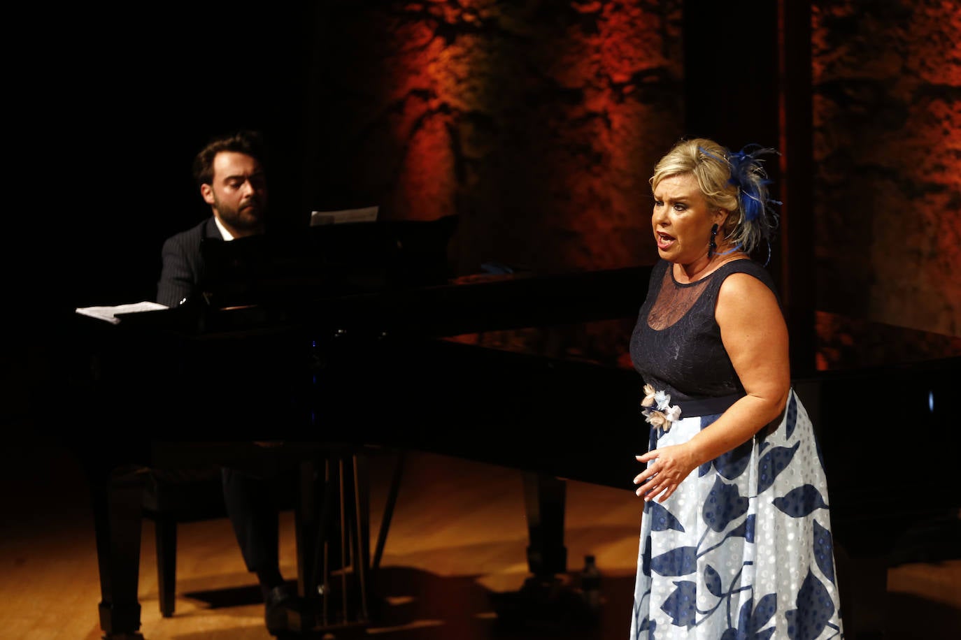 Fotos: La mezzosoprano María José Suárez abre los conciertos de San Mateo