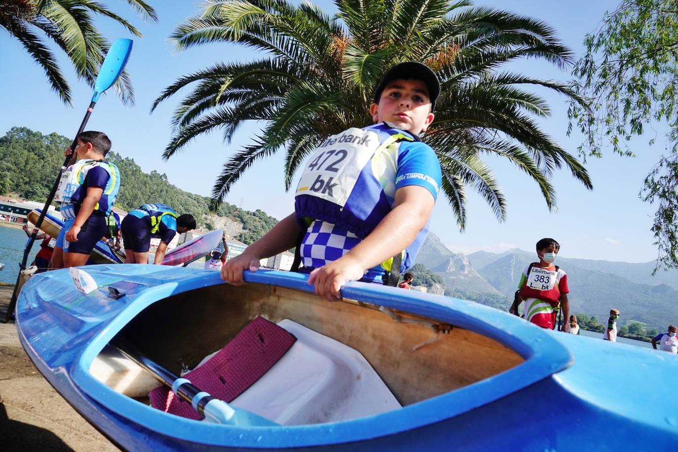 El Sella acoge este fin de semana dos pruebas deportivas. Este sábado se ha disputado el X Mini-Sella, la prueba abierta para las categorías que no pueden participar en el Descenso Internacional del Sella. Además, el domingo será turno para el XXII Descenso Adaptado del Sella con salida en Arriondas y descanso en Llordón