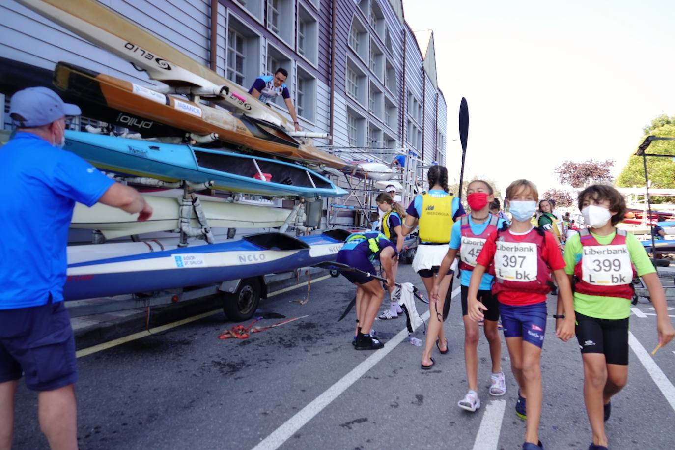 El Sella acoge este fin de semana dos pruebas deportivas. Este sábado se ha disputado el X Mini-Sella, la prueba abierta para las categorías que no pueden participar en el Descenso Internacional del Sella. Además, el domingo será turno para el XXII Descenso Adaptado del Sella con salida en Arriondas y descanso en Llordón