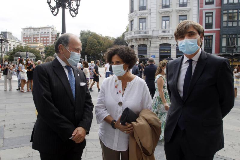 El 'Nabucco' que se representó ayer en el Campoamor parte de una producción de 2015 de la Ópera de Oviedo que vimos ese mismo año en la ciudad y en el Teatro Jovellanos de Gijón. Con la propuesta estética de Emilio Sagi y la personalidad musical de Gianluca Marcianò, uno de los directores más valorados en las temporadas de Ópera de Oviedo, queda inaugurada la de este año. Marcianò está hondamente familiarizado con la partitura de 'Nabucco', de hecho, fue él quien ya dirigió la ópera aquí hace seis años, entonces con Oviedo Filarmonía, mientras que ayer fue con la Orquesta Sinfónica del Principado de Asturias.