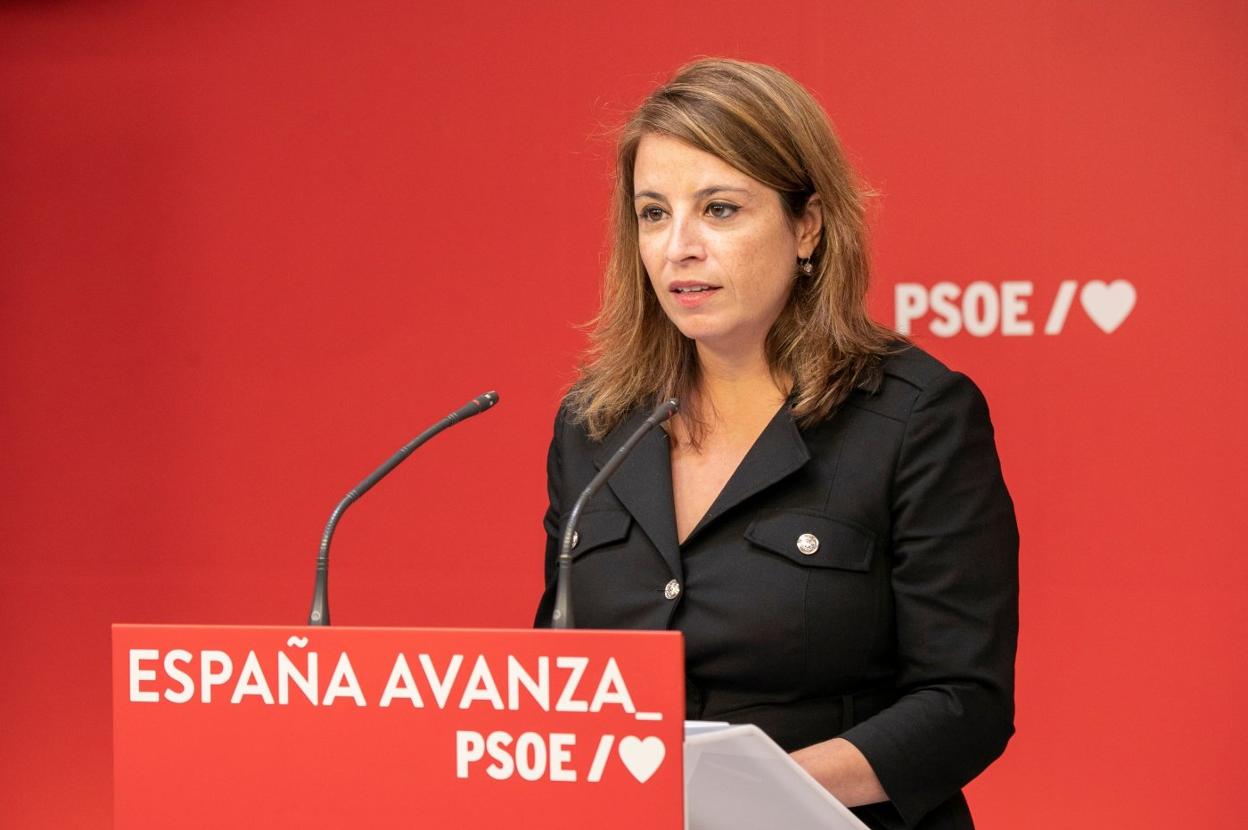 Adriana Lastra, en su intervención tras la reunión de la Ejecutiva del PSOE. 