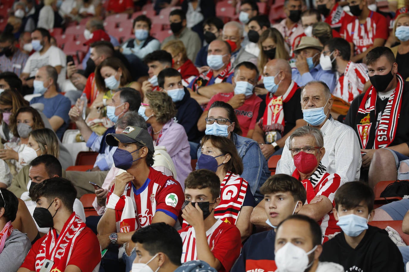 ¿Estuviste en el Sporting - Leganés? ¡Búscate!