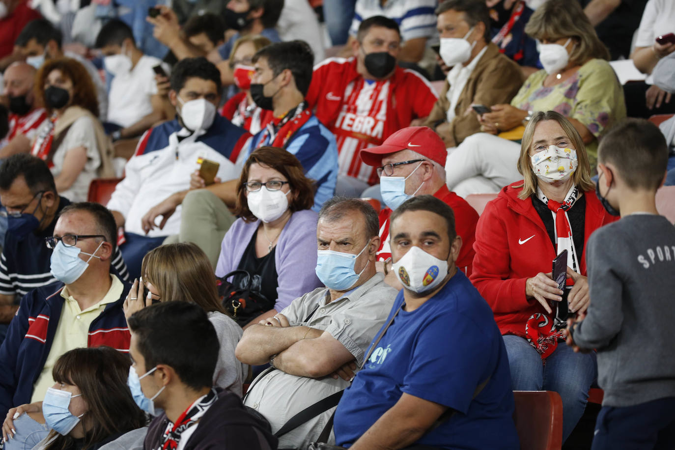 ¿Estuviste en el Sporting - Leganés? ¡Búscate!