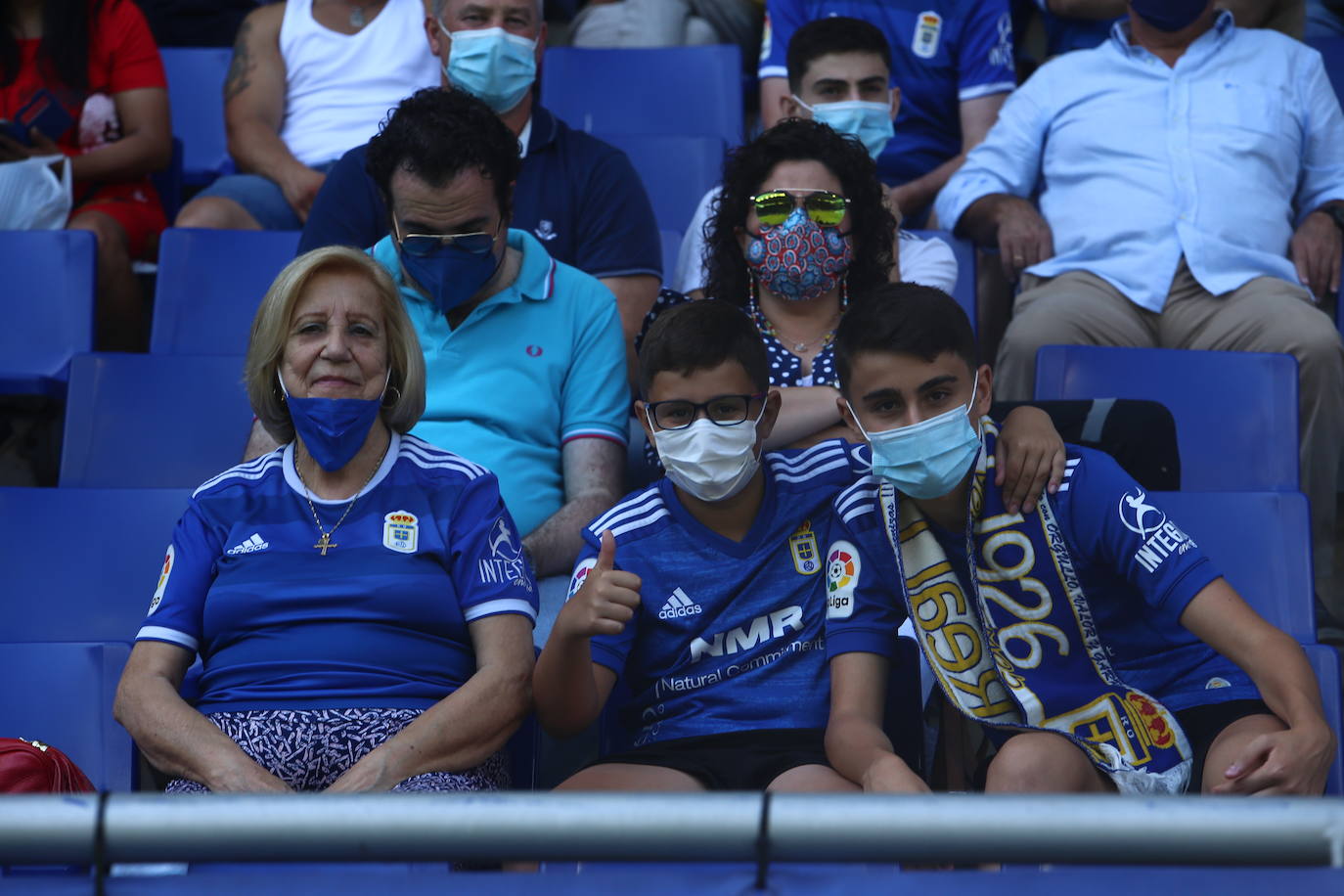 Fotos: ¿Estuviste en el Real Oviedo- Cartagena? ¡Búscate!