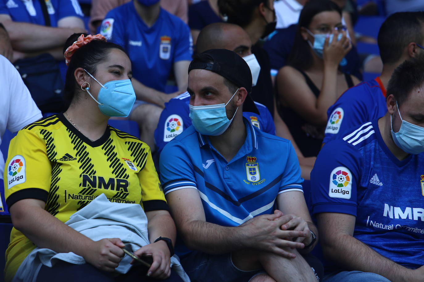 Fotos: ¿Estuviste en el Real Oviedo- Cartagena? ¡Búscate!