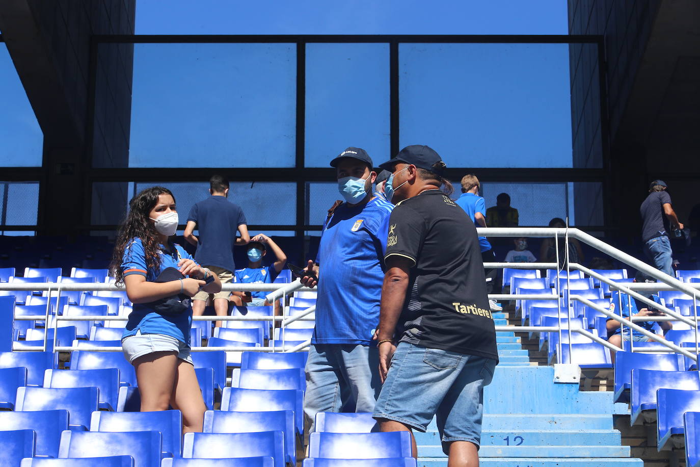 Fotos: ¿Estuviste en el Real Oviedo- Cartagena? ¡Búscate!