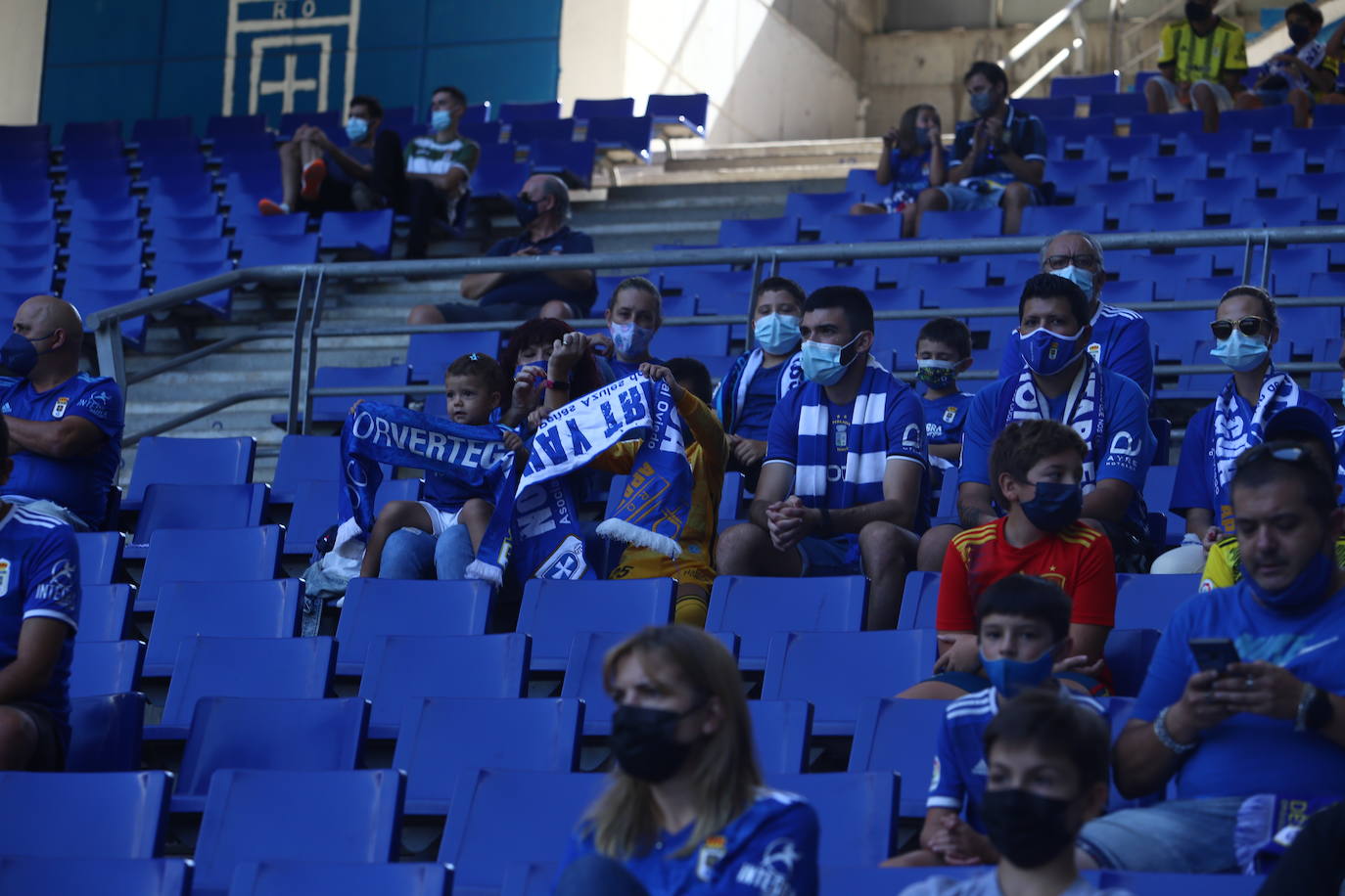 Fotos: ¿Estuviste en el Real Oviedo- Cartagena? ¡Búscate!