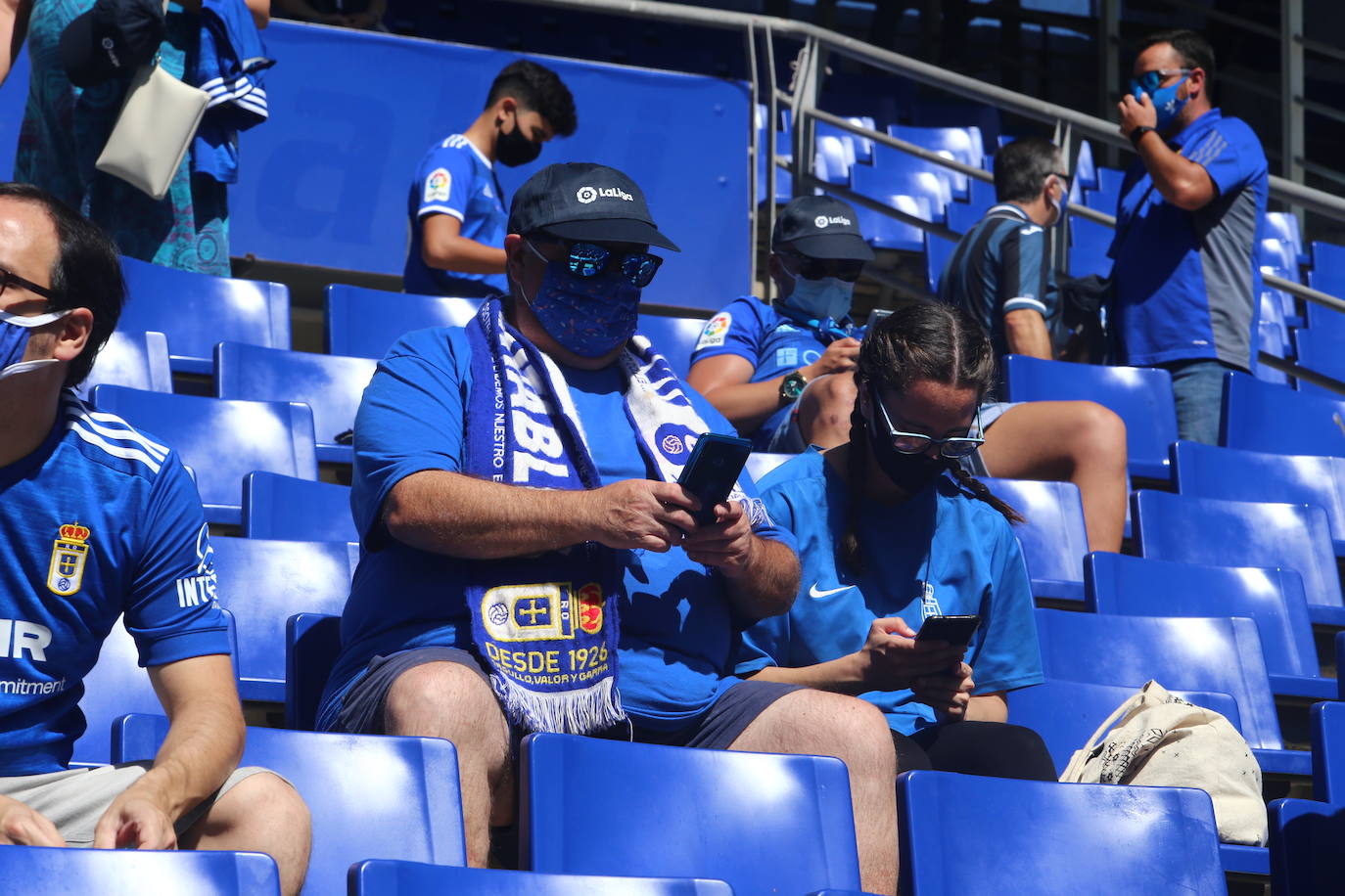 Fotos: ¿Estuviste en el Real Oviedo- Cartagena? ¡Búscate!