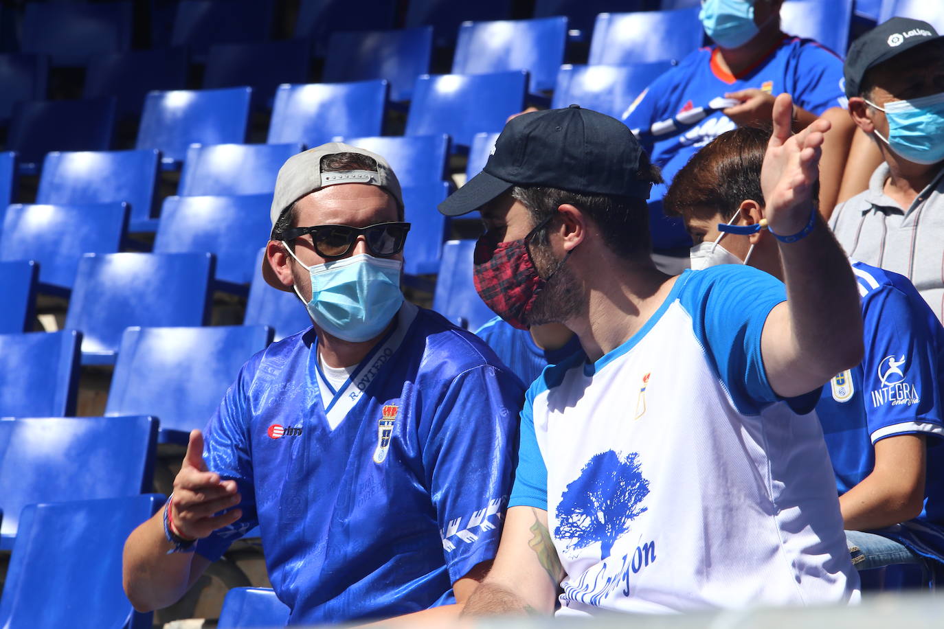 Fotos: ¿Estuviste en el Real Oviedo- Cartagena? ¡Búscate!