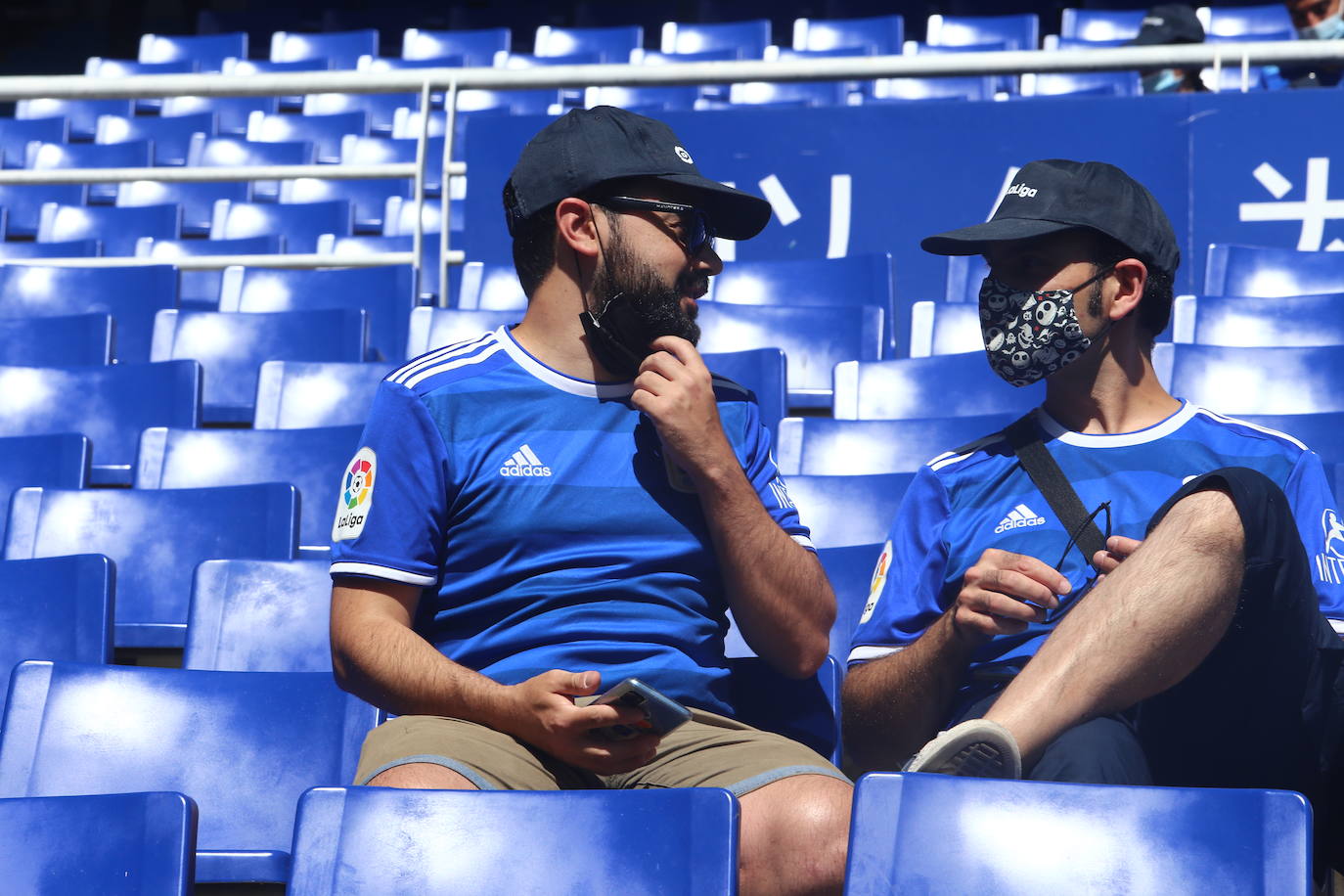 Fotos: ¿Estuviste en el Real Oviedo- Cartagena? ¡Búscate!