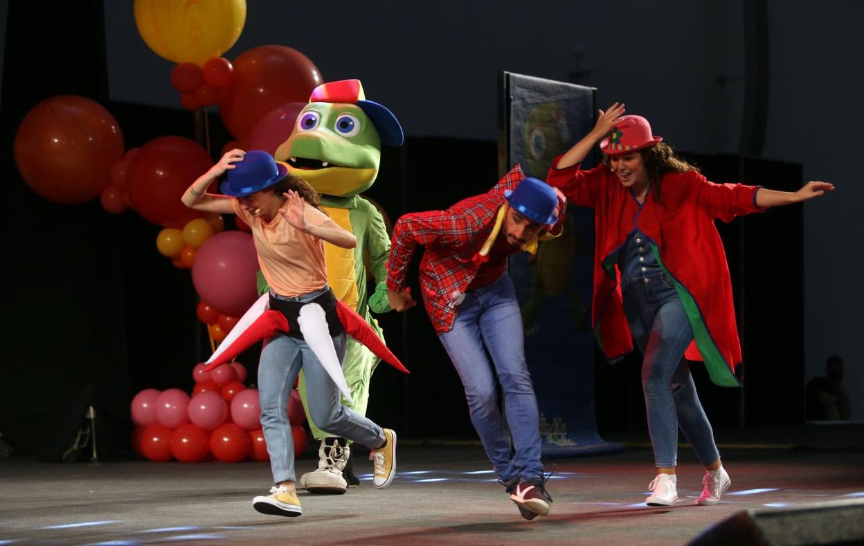 El espectáculo 'El maravilloso mundo de Drilo', ayer, en el Palacio de Congresos. 
