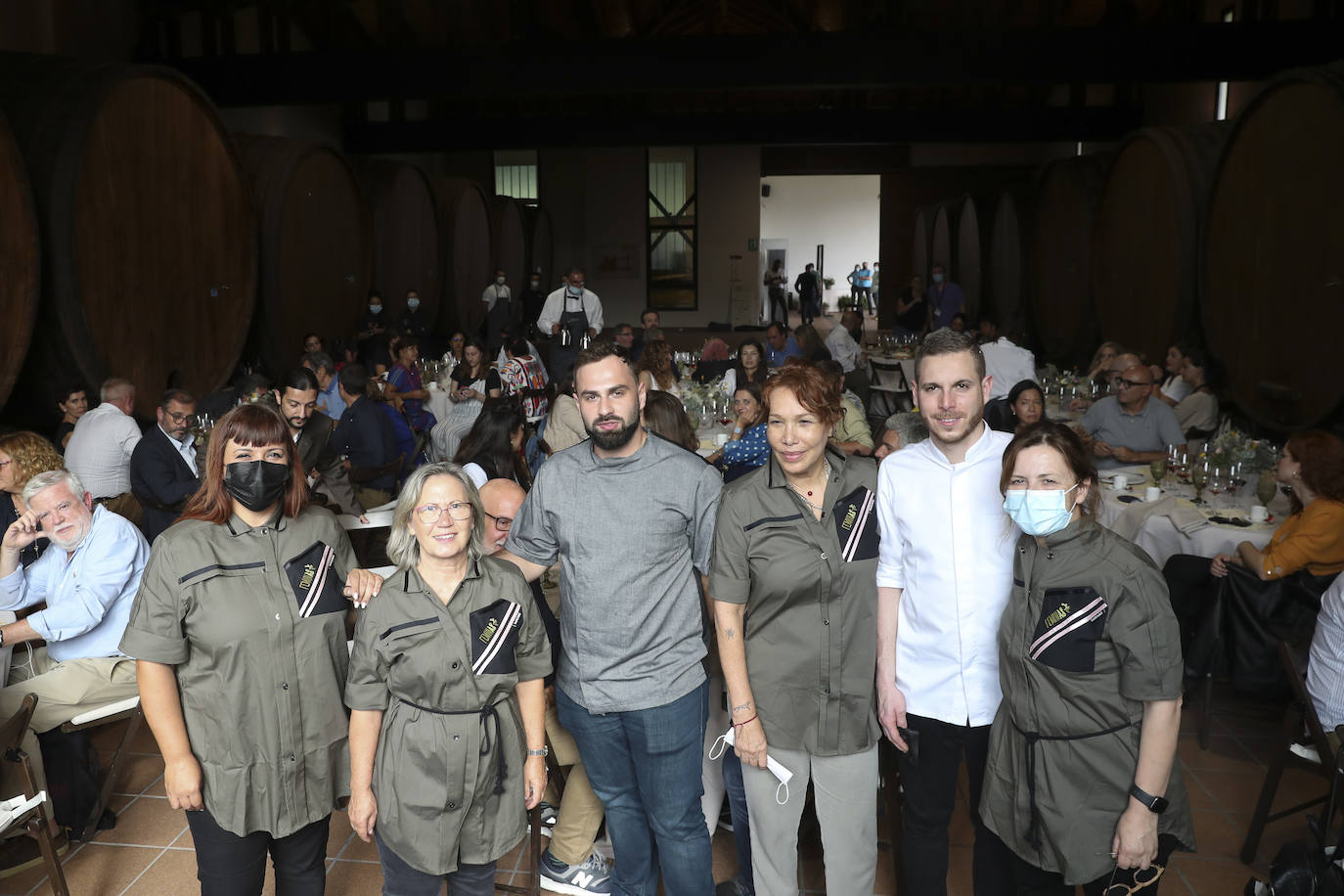 El Llagar Castañón acoge la segunda jornada de FéminAs, el I Congreso Internacional de Gastronomía, Mujeres y Medio Rural que se celebra en Asturias y que visitará distintos puntos de la región durante tres días.