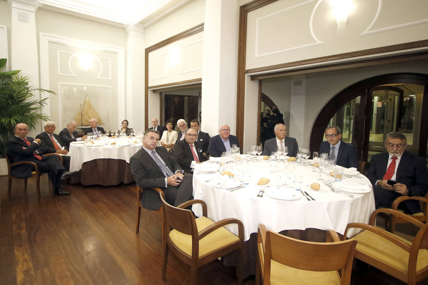 El vicepresidente de Valle, Ballina y Fernández recibió el Premio Álvarez Margaride por lograr mantener y diversificar la centenaria compañía 