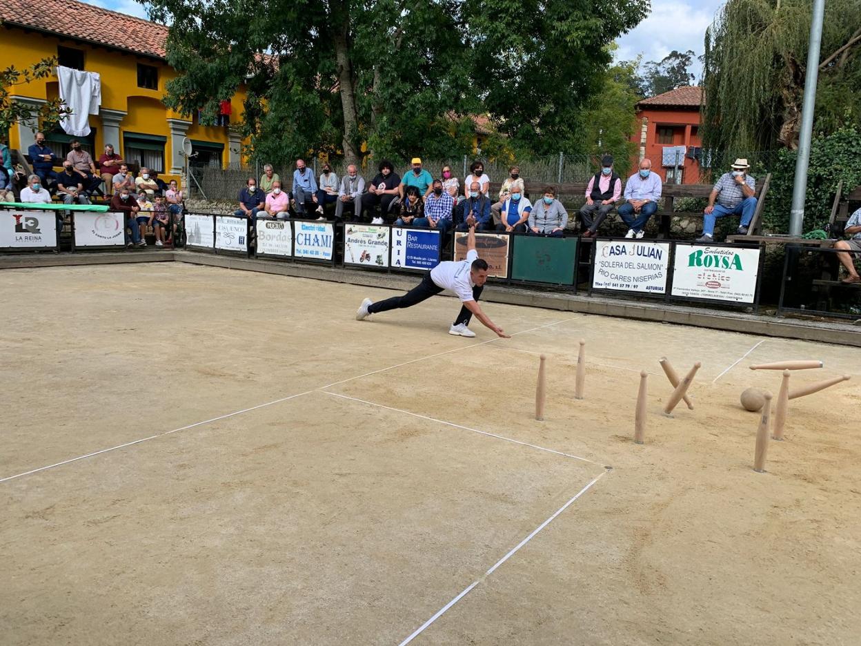Víctor González, ganador del concurso de San Cipriano. 