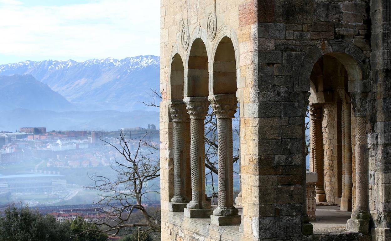 Santa María del Naranco.