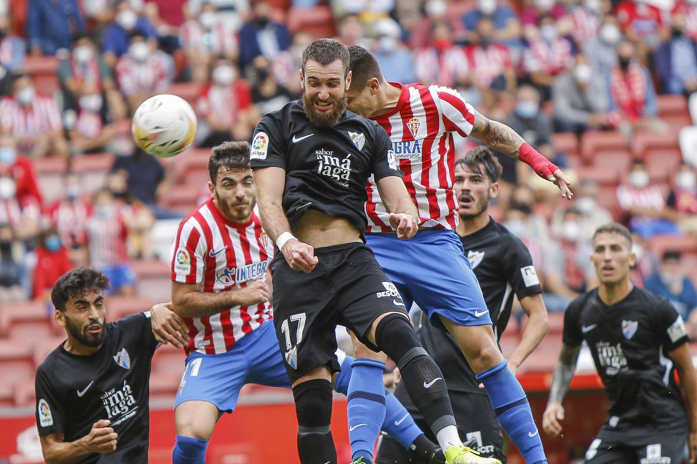 Fotos: Las mejores imágenes del Sporting - Málaga