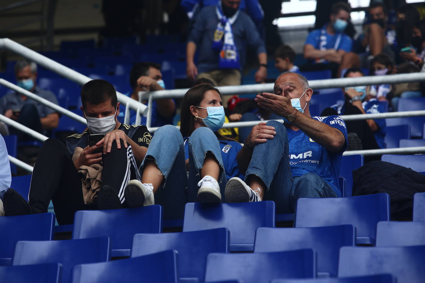 Fotos: ¿Estuviste en el Real Oviedo-Girona? ¡Búscate!