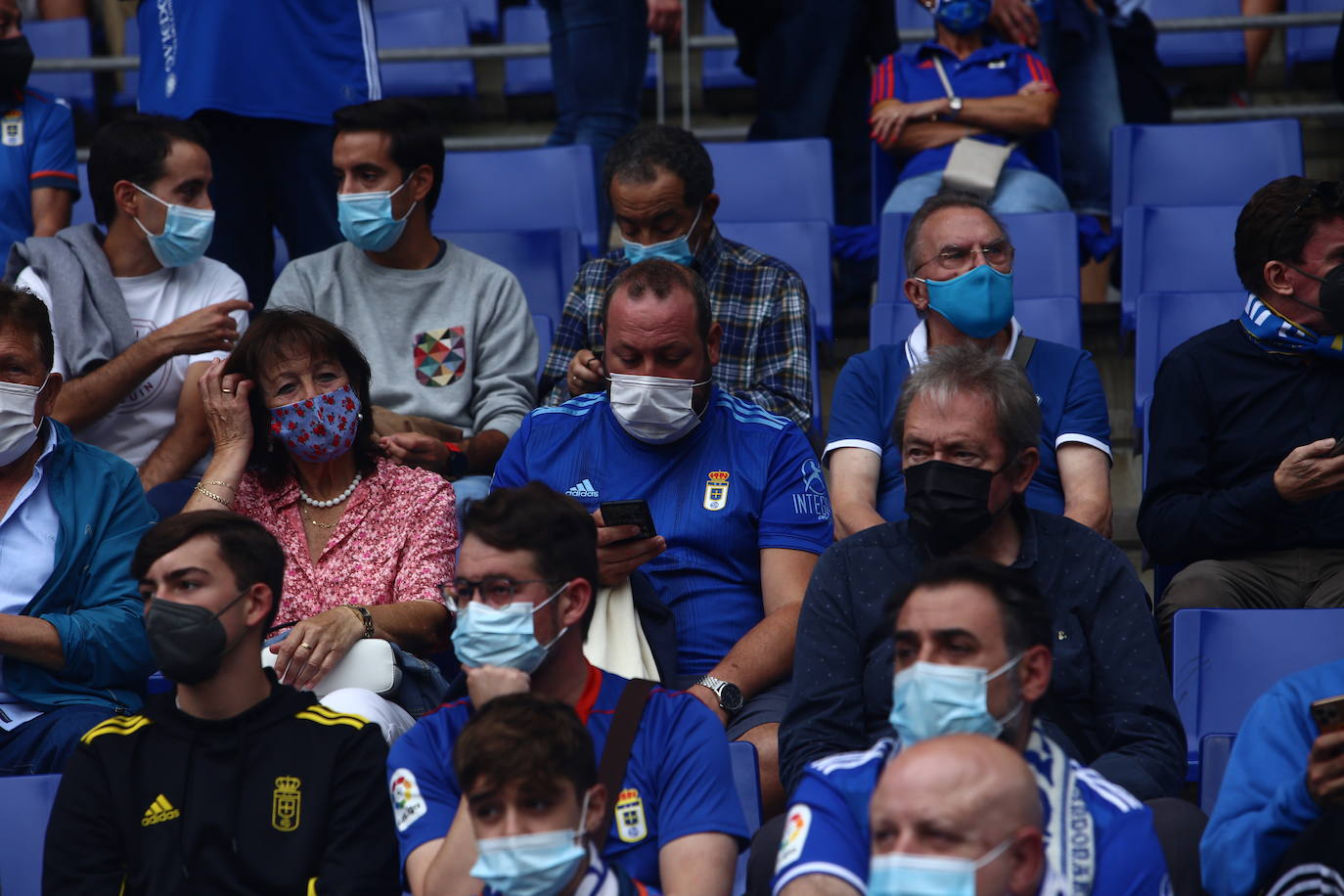 Fotos: ¿Estuviste en el Real Oviedo-Girona? ¡Búscate!