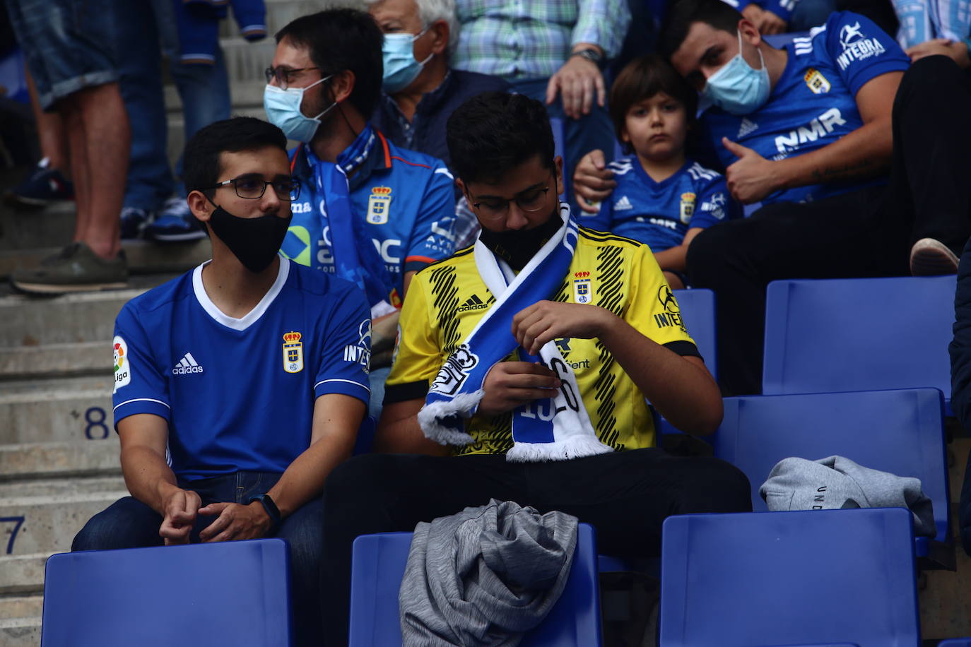 Fotos: ¿Estuviste en el Real Oviedo-Girona? ¡Búscate!