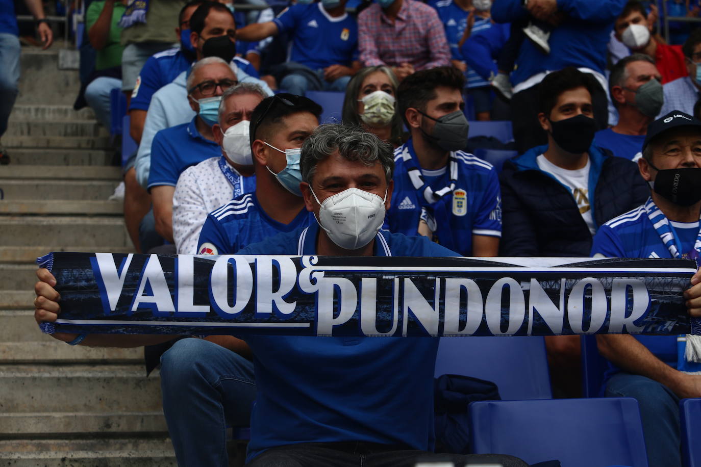 Fotos: ¿Estuviste en el Real Oviedo-Girona? ¡Búscate!