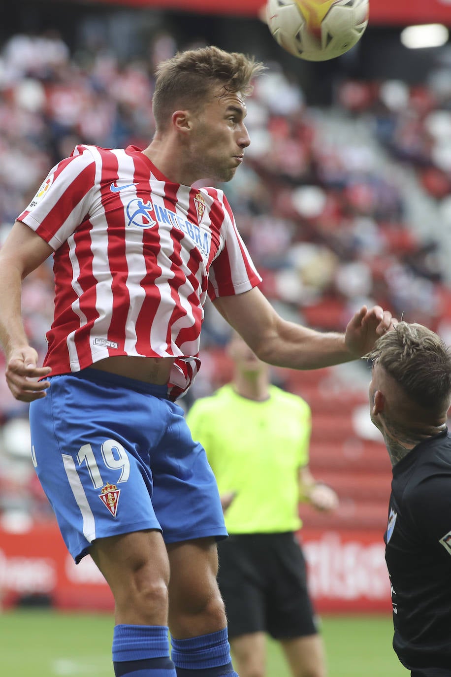 Fotos: Las mejores imágenes del Sporting - Málaga