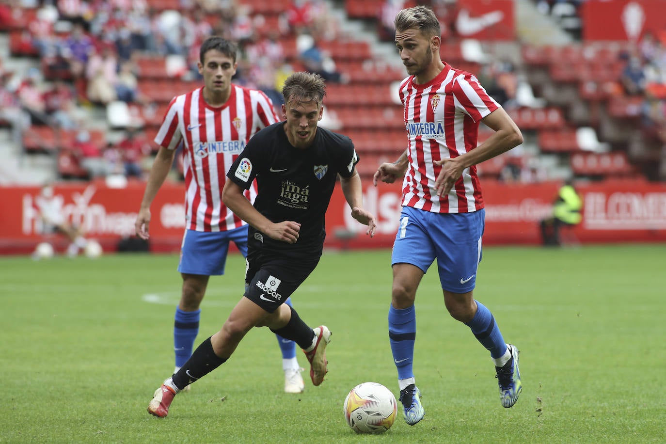 Fotos: Las mejores imágenes del Sporting - Málaga