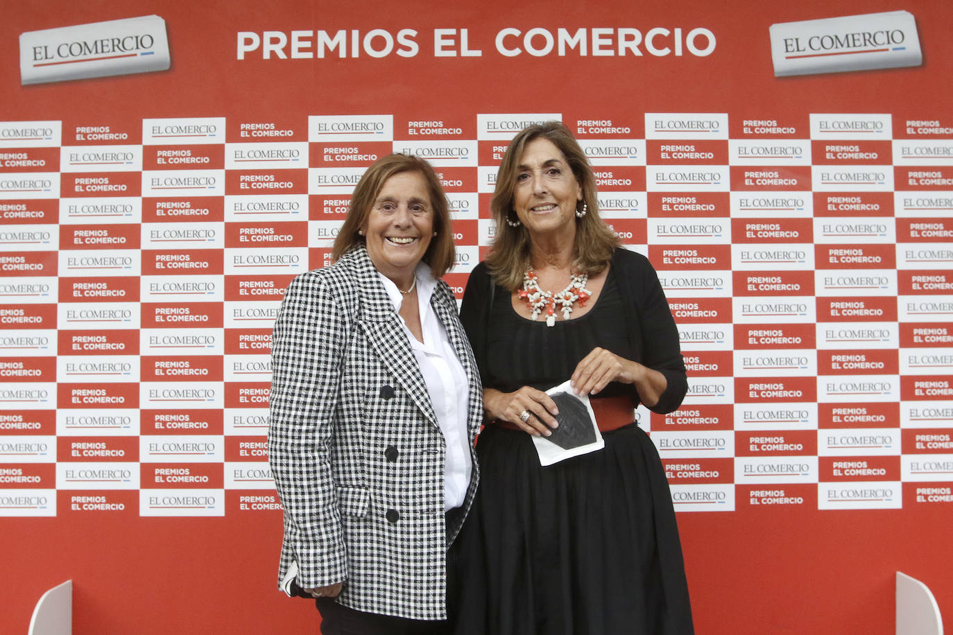 Los galardonados en la edición de este año son las Residencias de Mayores del Principado (Acción Social); Graciano García (Proyección de Asturias); María López (Deporte); Ópera de Oviedo (Cultura); Mario Fernández Fraga (Investigación y Ciencia) y Zitrón (Iniciativa Empresarial)