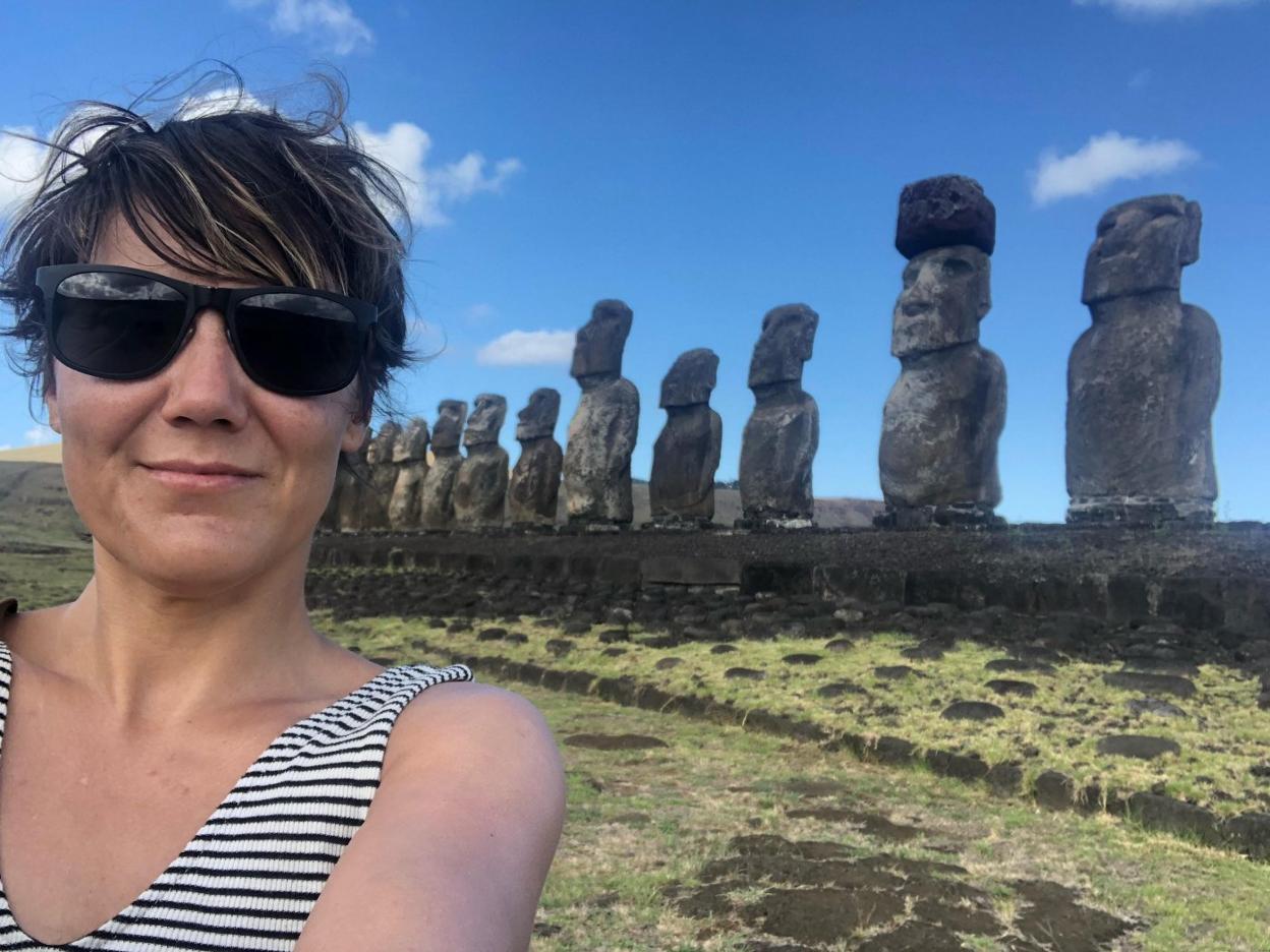 Adriana, en la Isla de Pascua. 