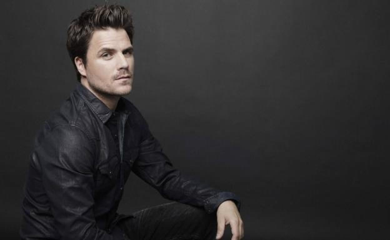 Dani Martín consigue emocionar a su seguidores con un anuncio del posible regreso de 'El Canto del Loco'