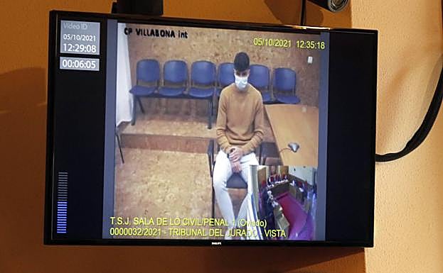 Jorge Cue ha comparecido desde el centro penitenciario de Asturias a través de videoconferencia.