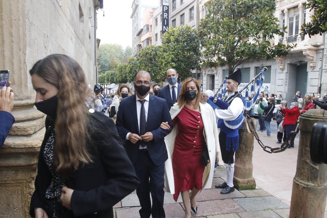 os Premios Iberoamericanos Asicom-Universidad de Oviedo 2021 destacaron la labor informativa de Europa Press. También fueron reconocidos en esta edición el exjugador de balonmano, José Javier Hombrados; la escultora y escritora Ana Teresa Ortega; el productor y empresario José Velasco; el actor Inmanol Arias; y el sociólogo portugués Boaventura de Sousa.