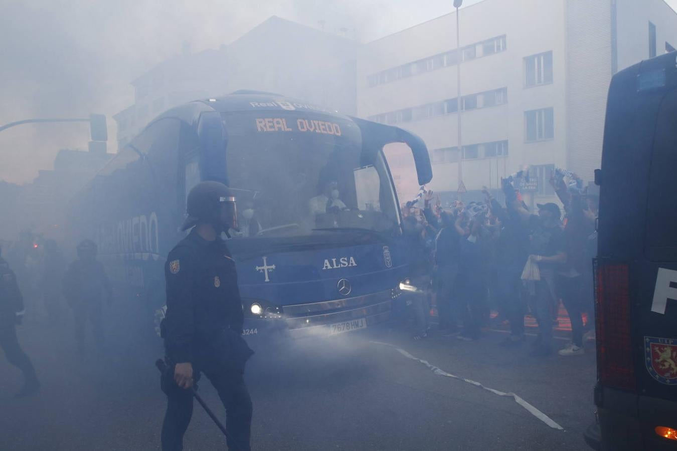 Así ha recibido la afición azul al Real Oviedo