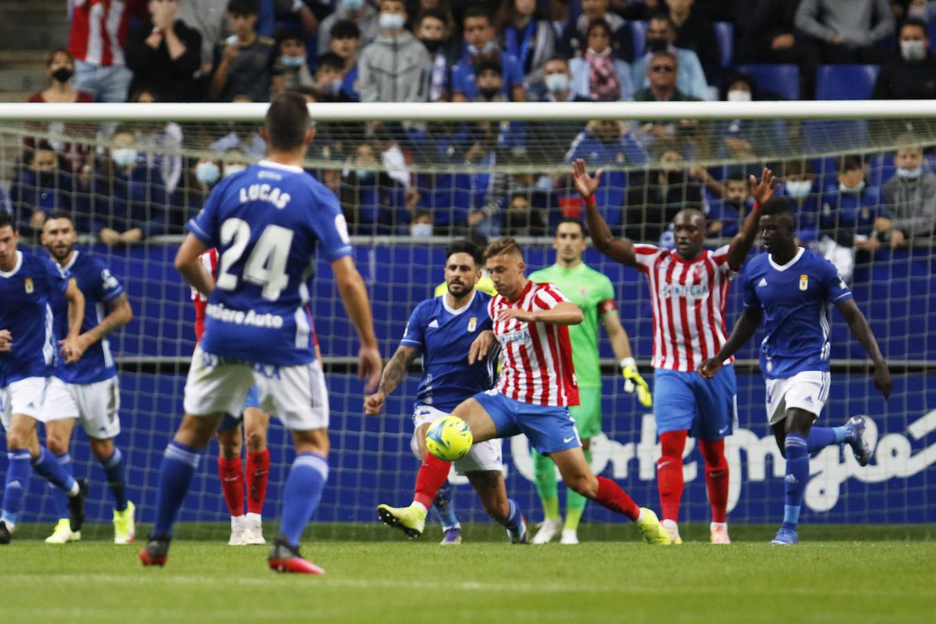 Oviedo y Sporting firman un empate con los goles de Lucas y Djuka. 